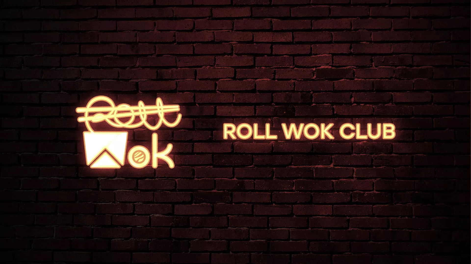 Разработка логотипа суши-бара «Roll Wok Club» в Сланцах